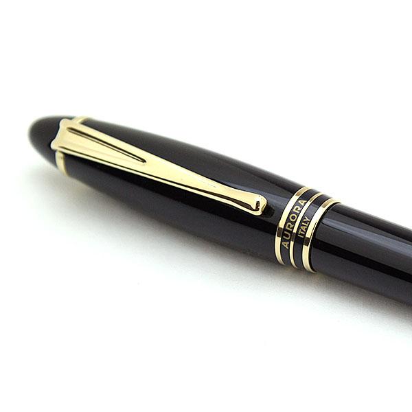 Перьевая ручка Aurora Ypsilon, черная