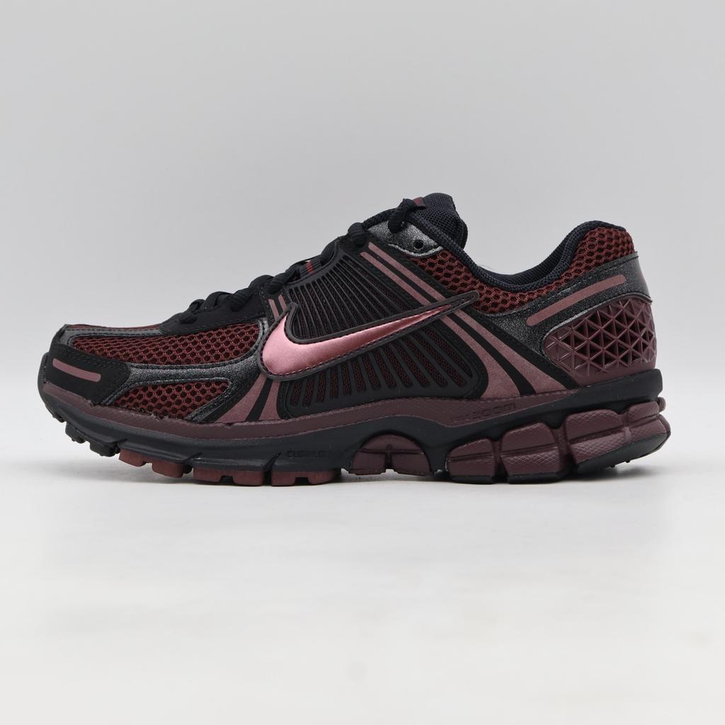 IB8929-002 Nike Zoom Vomero 5 Черный Бордовый Crush (Женский)