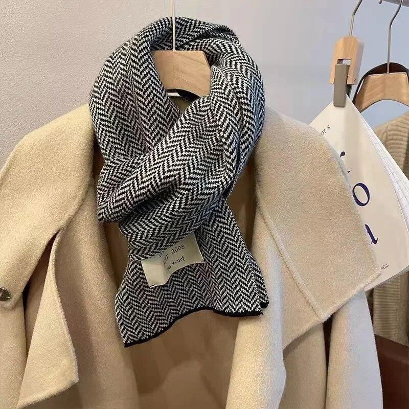 Women's Fashion Winter Scarves High Quality Knitted Scarf Vintage Stripe Pattern Scarves Winter Outdoor Warm Scarves