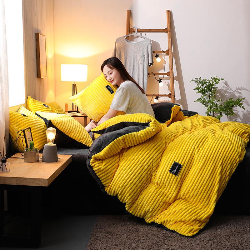 Роскошные комплекты постельного белья Домашний текстиль Покрывало Простыни Queen King Фланелевое одеяло Пододеяльник Коралловый флис Пододеяльники