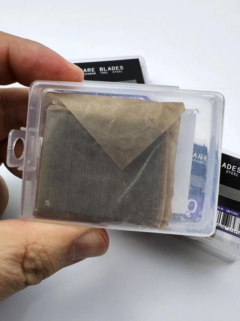 No. 4 Flat Blade Carving Spatula & Glue Removal Knife for Mobile Phone, Screen Protector, & PCB Circuit Board Repair.