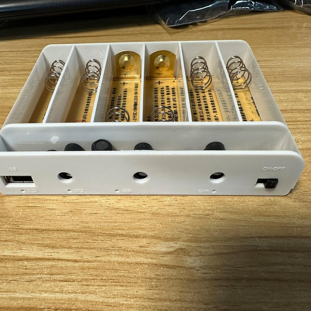 USB 5 В 9 В 12 В Выход 18650 Батарея ИБП Блоки питания для маршрутизаторов Телефон Светодиодные камеры видеонаблюдения Адаптеры питания 12 В