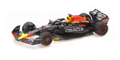 Minichamps Oracle Red Bull Racing RB18 2022 Победитель Гран-при Бельгии Формулы-1 Ферстаппен 1/43 #1 М.