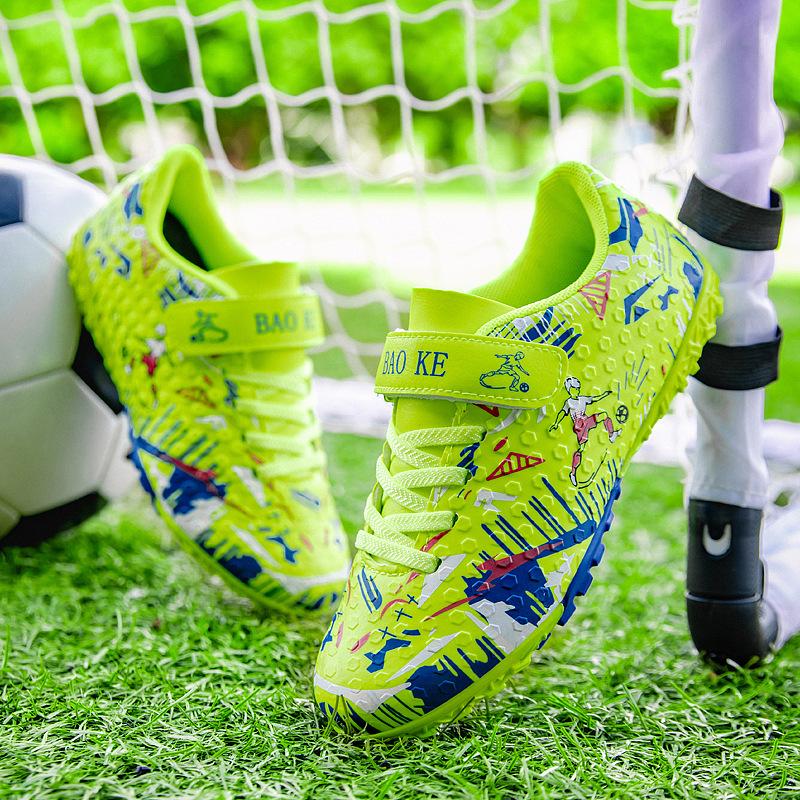 Детские тренировочные бутсы для футбола World Cup, низкие, на липучках, с шипами (Размеры 30-38)