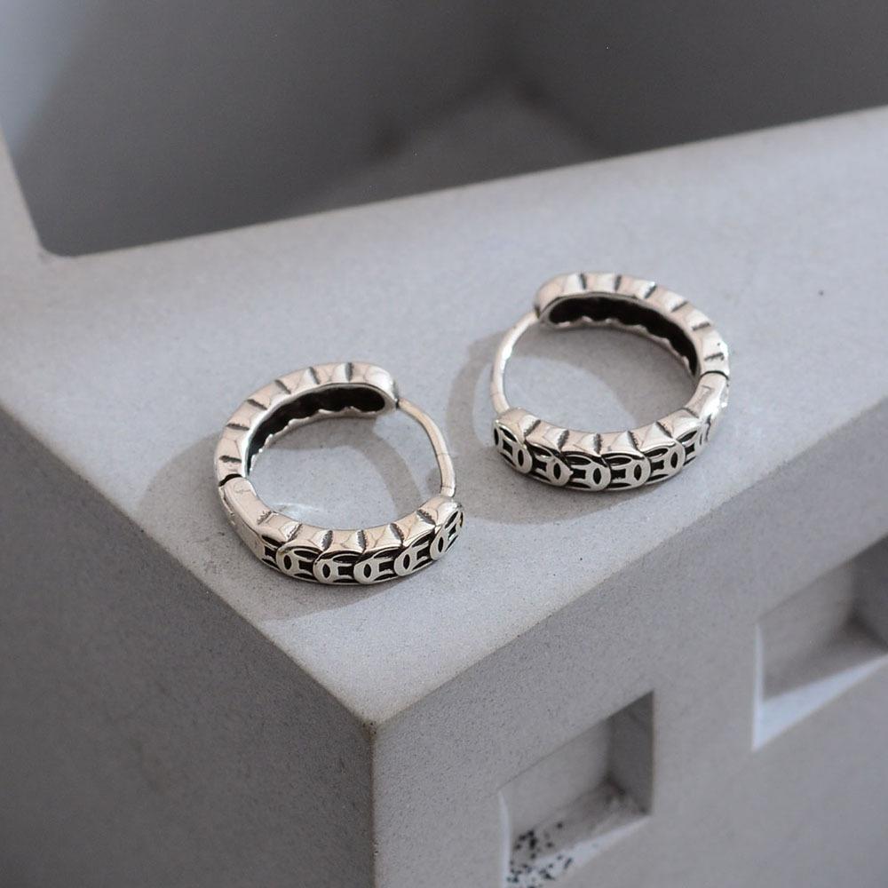 Серьги-монеты из меди в ретро-стиле, серьги с характером, простой нишевый дизайн, серьги на осень и зиму