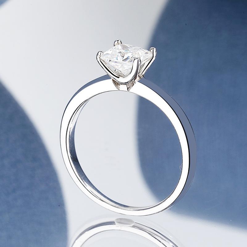 S925 Silver Ring S925 Sterling Silver Moissanite Closed Ring Female Princess Special-shaped Simple Niche Girlfriend Birthday Gift