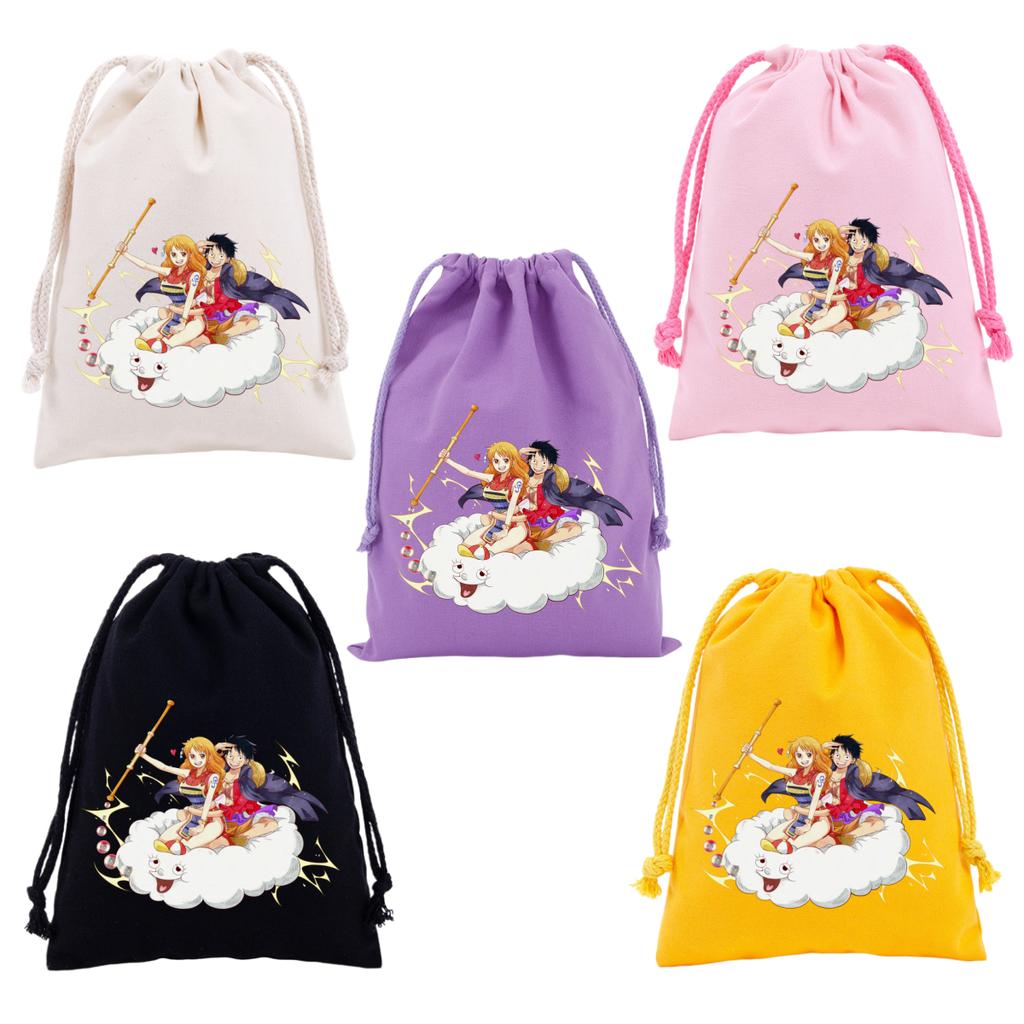 Аниме One Piece Мешок на завязках Персонаж мультфильма Луффи Печать Сумка для подарков на вечеринку с конфетами Портативная дорожная сумка для хранения туалетных принадлежностей и косметики