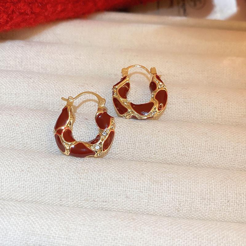 Циркониевые серьги-каффы с перламутром в виде солнечных лучей: Элегантные, Универсальные Серьги для Женщин.