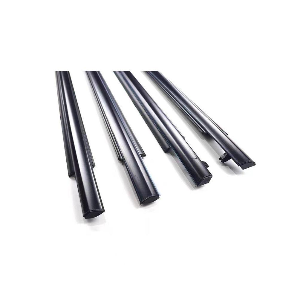 Уплотнительная полоса и водоотражатель для стекла окна автомобиля