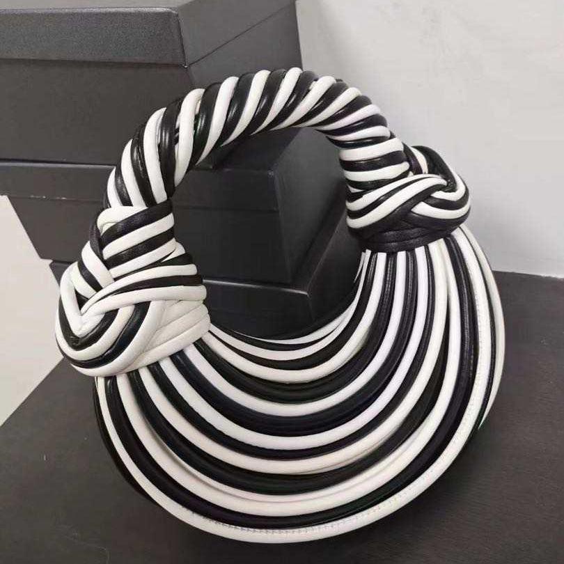 Hand Woven Knotted Noodles with Long Shoulder Straps Hand-wrapped Bag Light and Small