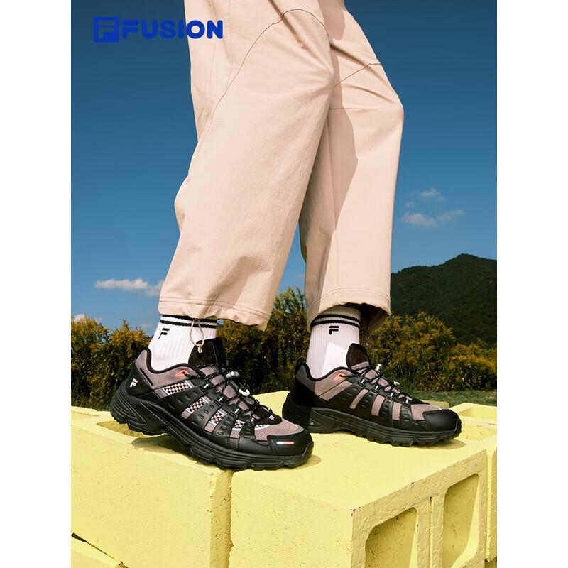 FILA FUSION COMO X Men's Casual Dad & Hiking Shoes