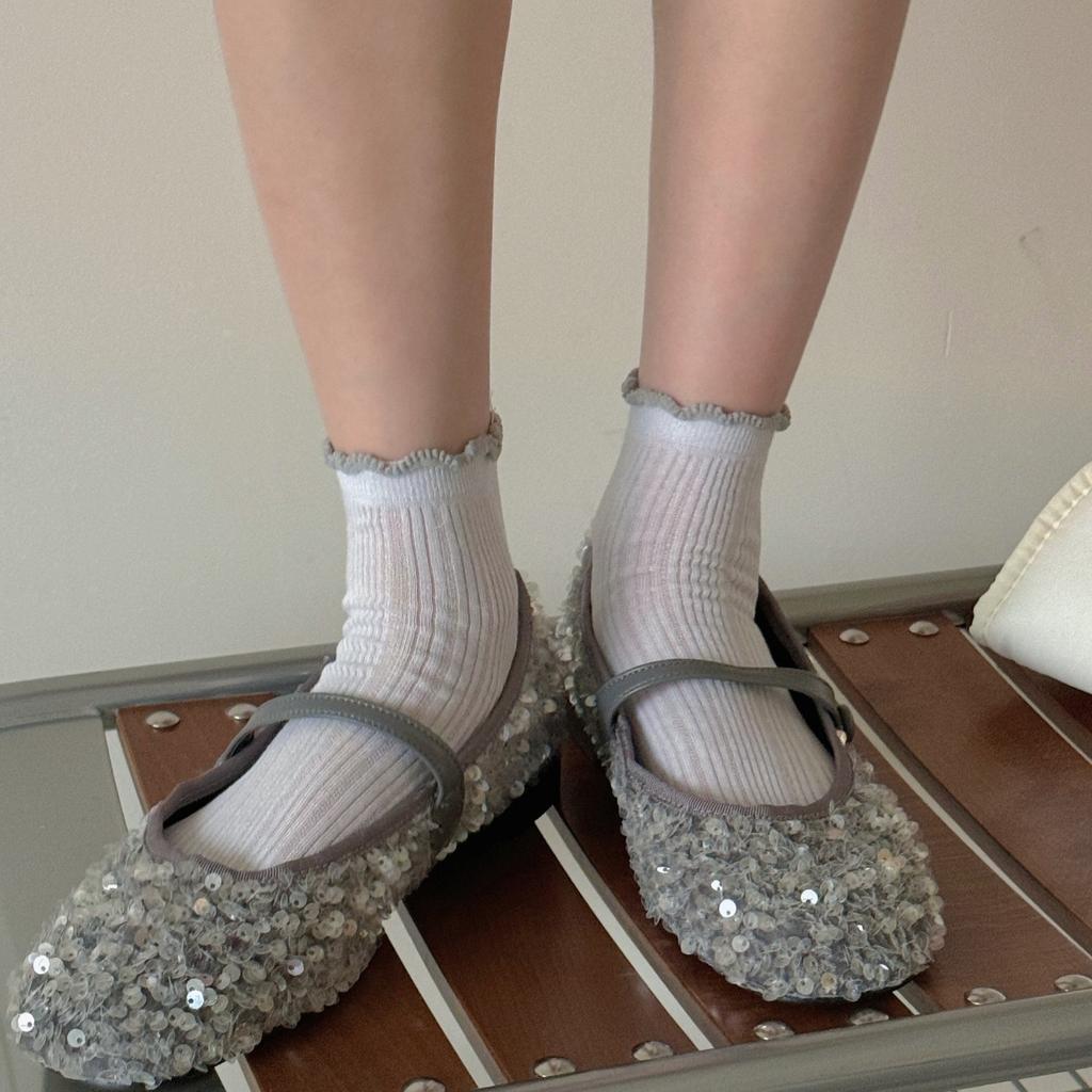 Simple and Versatile Short Socks In Contrasting Colors with Floral Wood, Breathable Mesh Vertical Striped Socks for Women