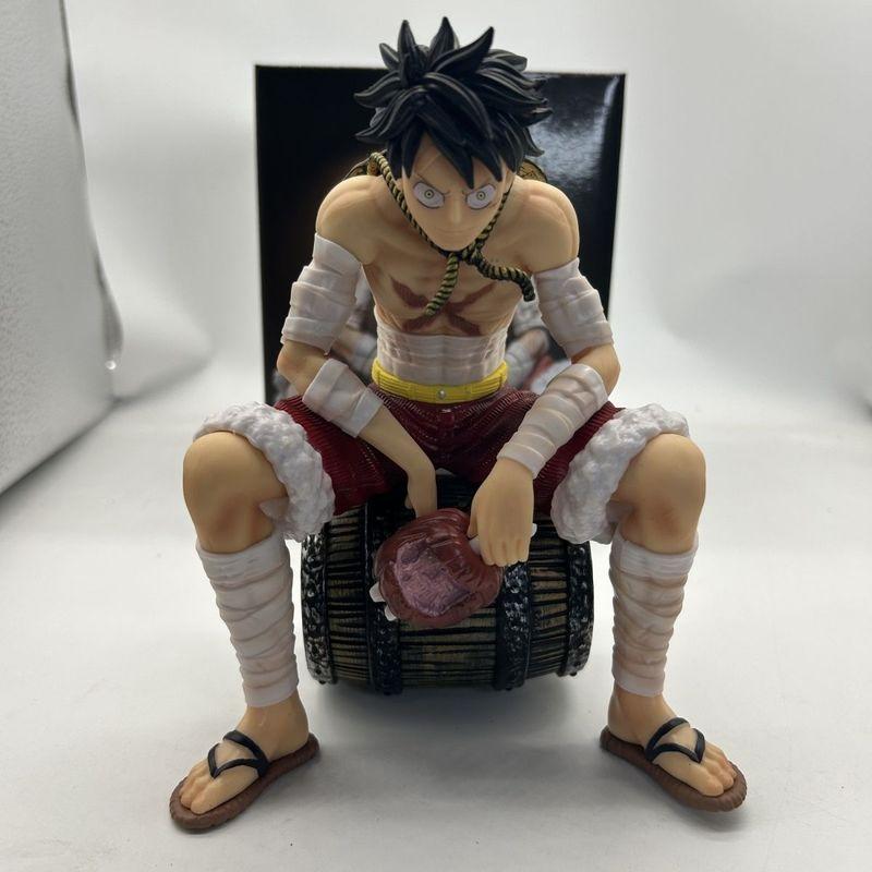 2025 Wine Bucket Bt Sitting Space Resonance Style Meat Road Flying One Piece Statue Handheld Three Face Convertible Model Gift