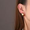 Аксессуары Высокое чувство нишевой моды OL простые поездки на работу универсальные завитые глянцевые серьги мода