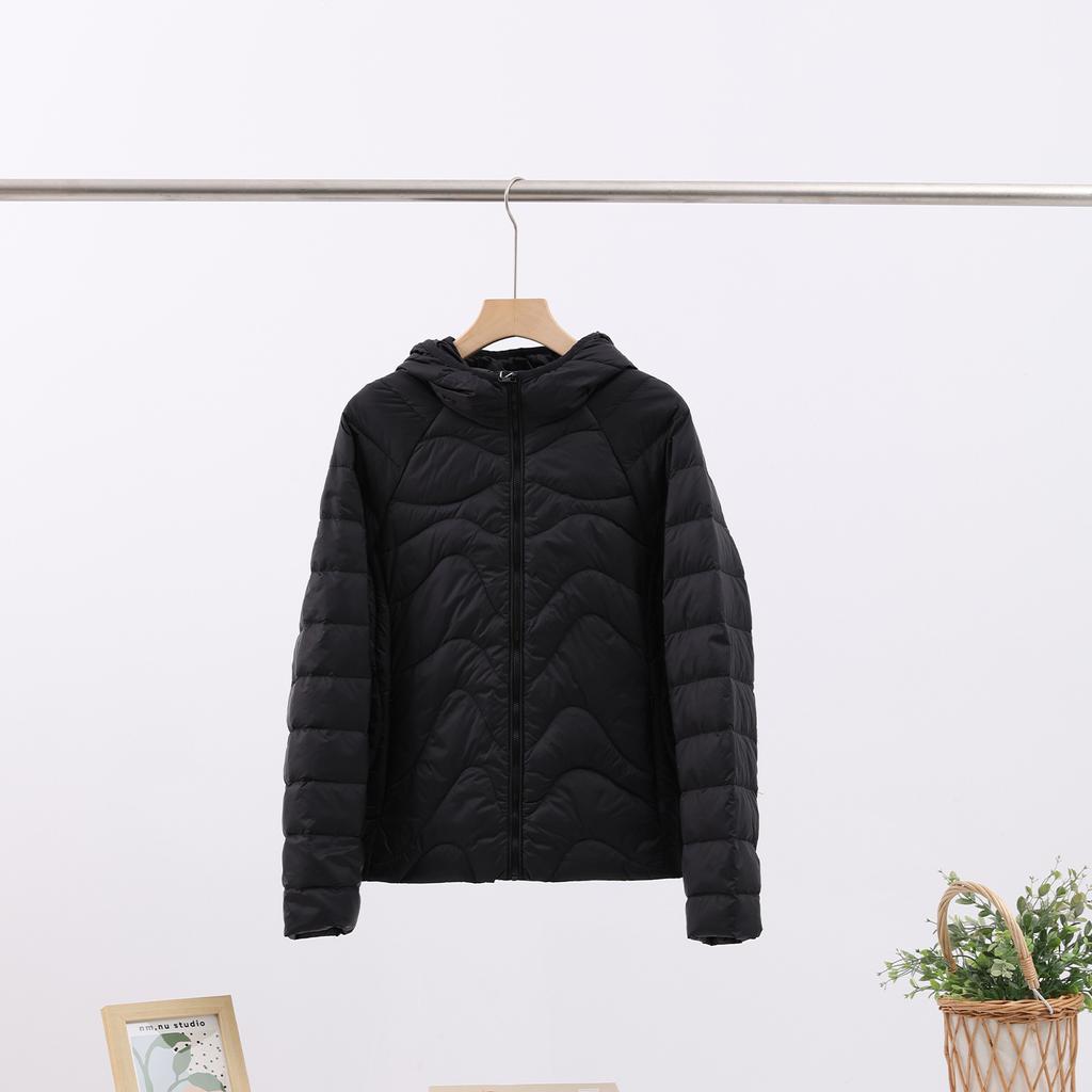 Light and thin down jacket women's autumn and winter white duck down short hooded light and convenient thin warm jacket tide