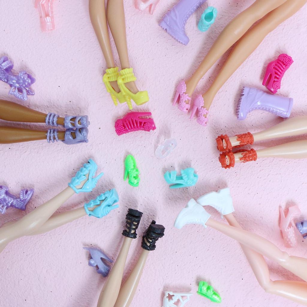 1/6 Dolls Shoes Pack with Storage Box, Flats High Heels Boot, Dollhouse Furniture for 30cm Doll 30cm Doll Toy Gift Set