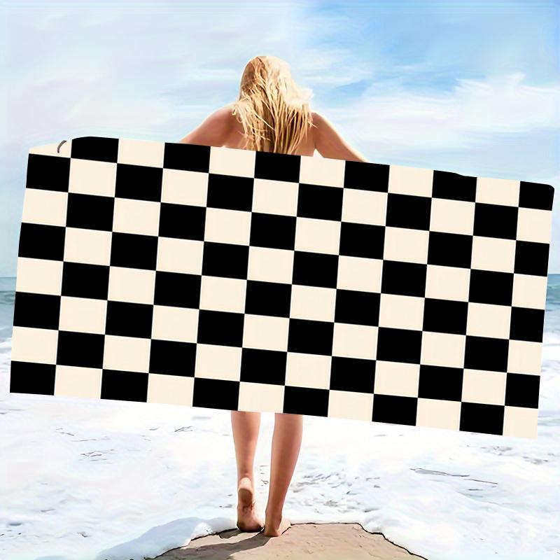 Retro Groovy Wavy Checkerboard Microfiber Beach Towel Oversized Extra Large Y2K Pink Daisy Floral Pool Blanket for Women Girls