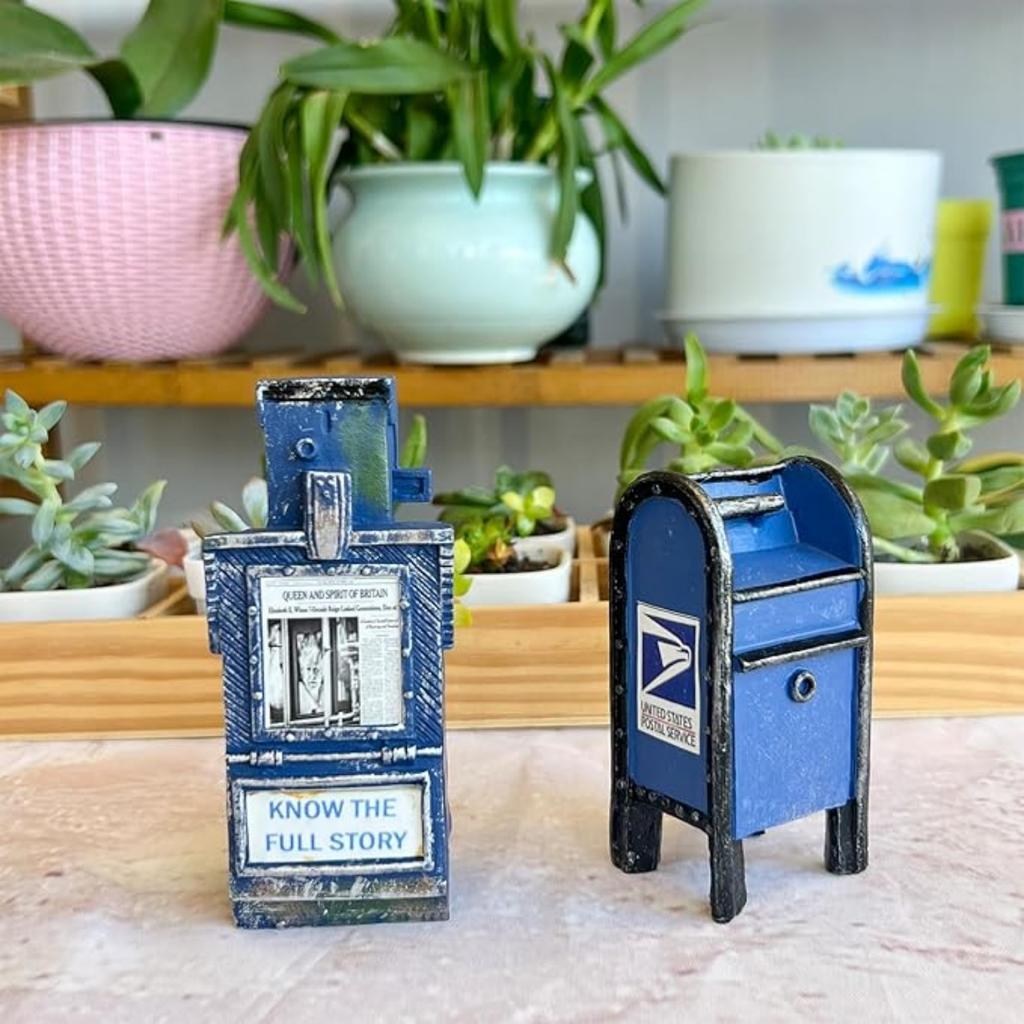 Miniature American Payphone In 1:12 Scale, Mini Vintage Style Phone Booth Mailbox Model Decoration Collection Scene Building Mini Dollhouse Furniture