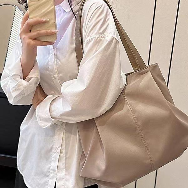 Large Capacity Fashion Commuter Bag Women's Summer New Handbag Canvas Make-up Tote Bag
