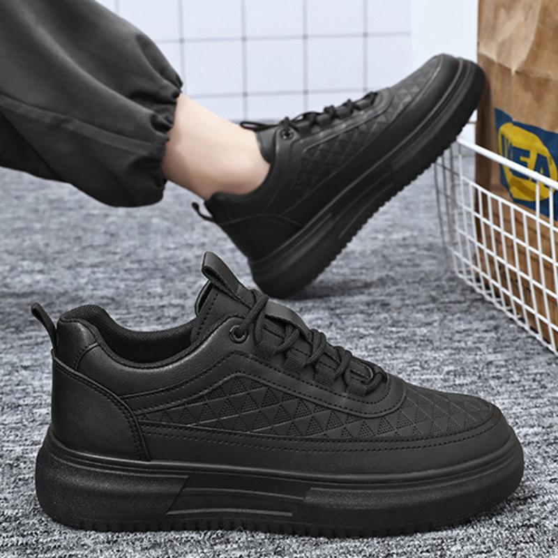 Men's Casual Sneaker Light Walking Tennis Shoes for Men 2024 Fashion Outdoor Thick Non-slip Platform White Shoes Male Zapatillas