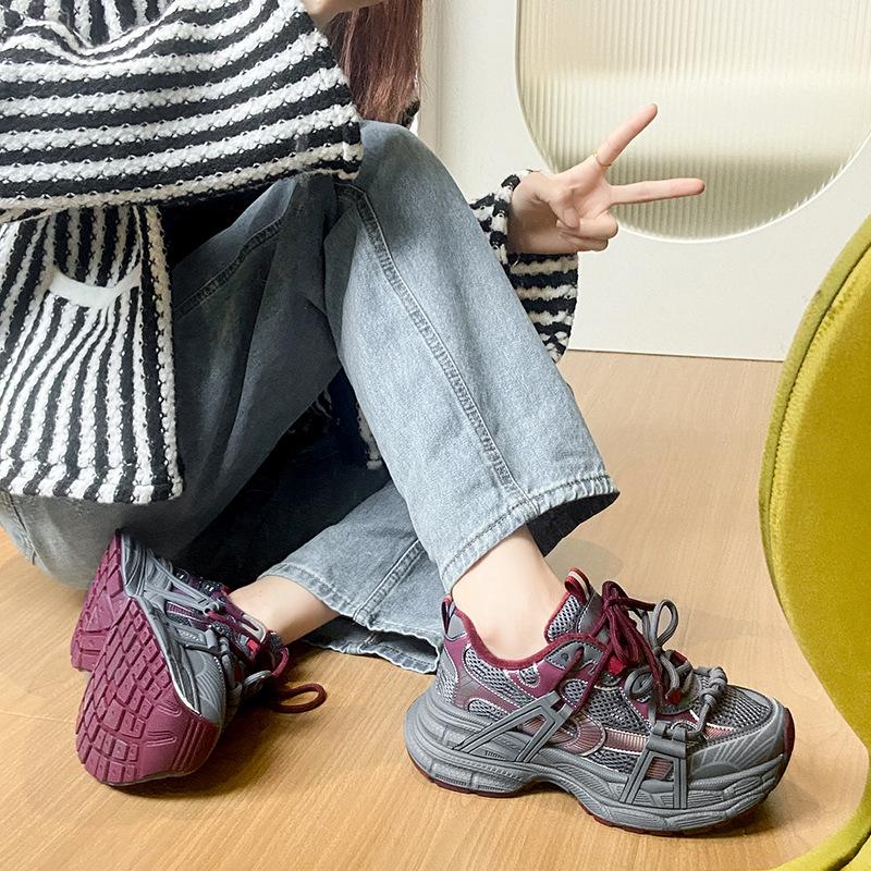 Женские зимние кроссовки на толстой платформе, теплые прогулочные туфли с подкладкой из искусственного меха, удобные кроссовки для тренировок и бега на шнуровке с флисовой подкладкой для женщин