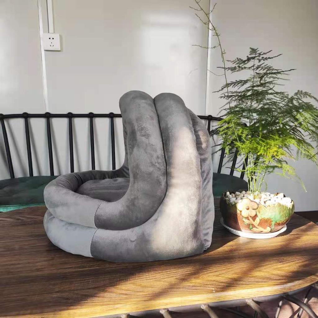 Кошачий питомник Четырехсезонная полузакрытая юрта для домашних животных