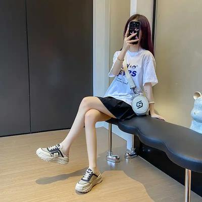 Женская обувь – Кроссовки