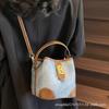 Vintage Handbag Bag Women's 2025 New High-end Niche Design Fashionable and Versatile One-shoulder Crossbody Bucket Bag