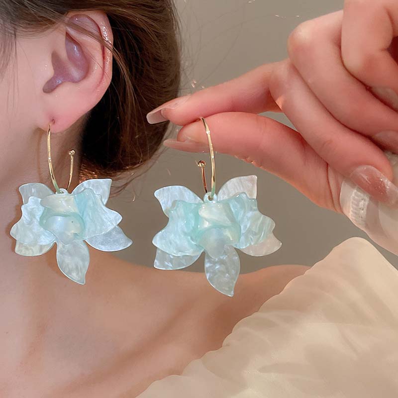 Корейские красочные акриловые серьги-подвески в виде цветка для женщин и девушек, винтажные серьги-подвески в форме буквы С с большими лепестками, подарки с цирконом 2025