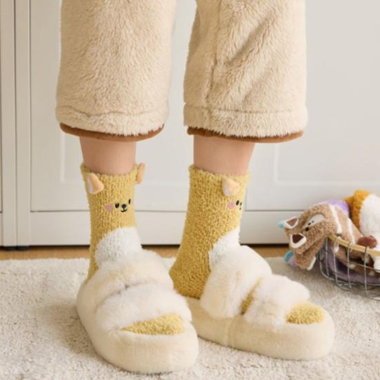 1 пара носков для сна, мультяшный дизайн с животными, утолщенные теплые зимние носки из кораллового флиса, средней длины, нескользящие, для дома, зимние