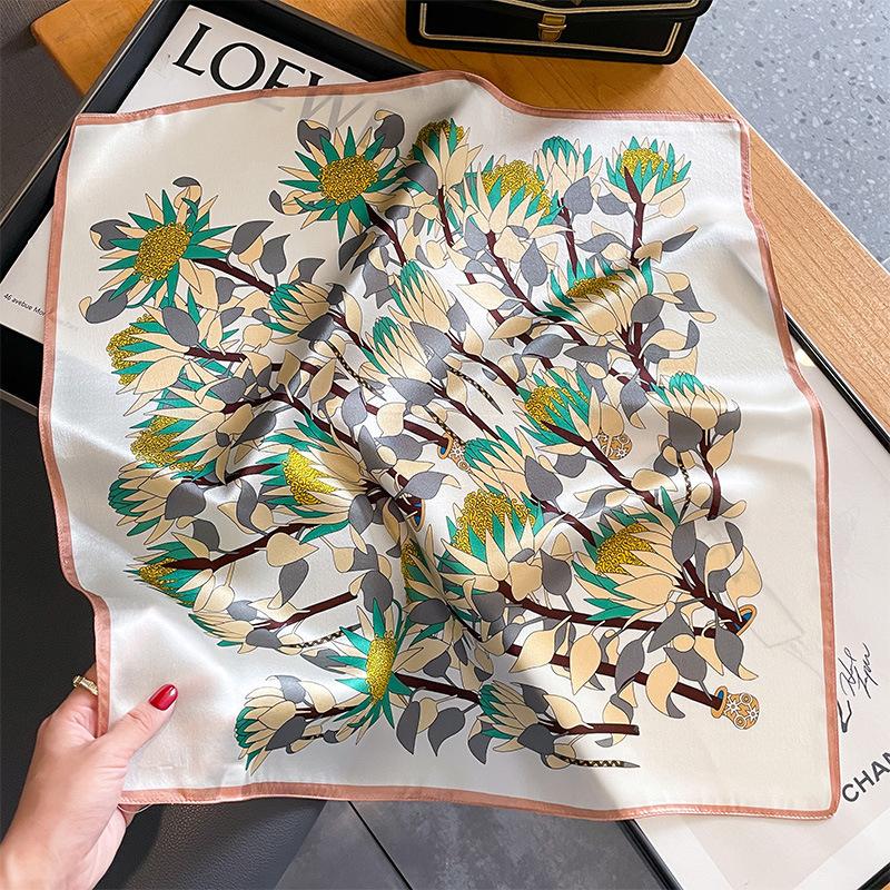 100% Silk Scarf Plum Blossom Pattern Square Scarves for Women Wrap Kerchief Mulberry Silk Bandana Fashion Luxury Headband Hijab