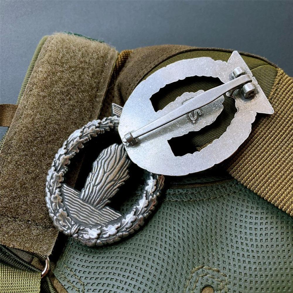 Portable Retro Eagle Metal Badge Zinc Alloy Vintage Emblem Weatherproof 3D Embossed Brooch Pin Universal