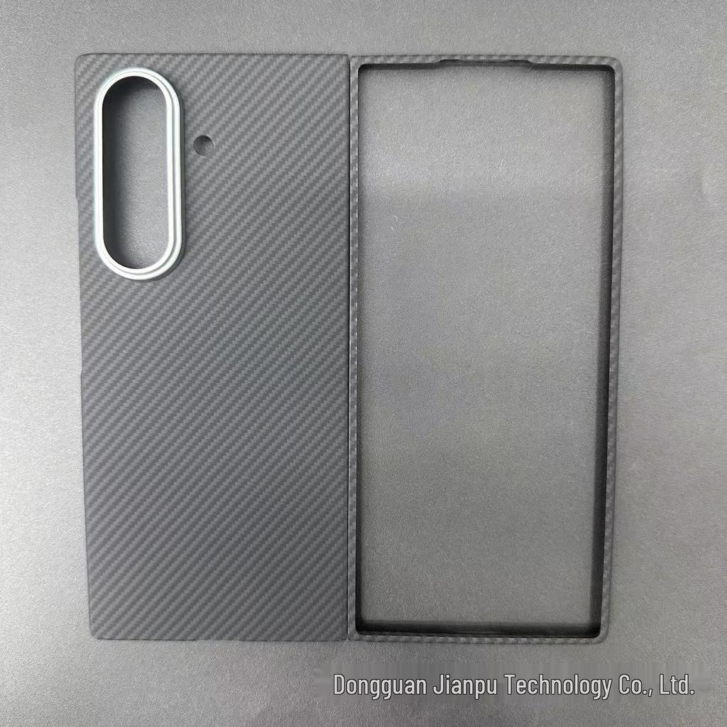 Samsung Galaxy Z Fold7 Магнитный ультратонкий ударопрочный чехол из кевлара и углеродного волокна