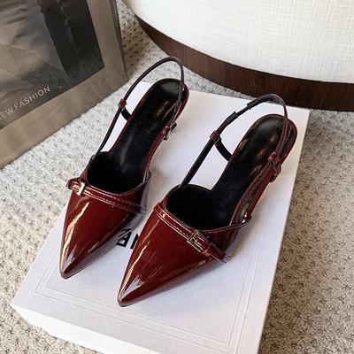 Модная женская обувь в продаже 2025 лето Высокий каблук Женские сандалии Модные элегантные с острым носком Платье Сандалии Танцевальная вечеринка Выпускной обувь