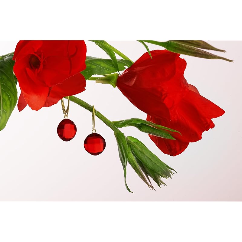 [Amber by Mazukna] серьги из янтаря квадратная граненая огранка янтаря<With exclusive jewelry box> Фурнитура с покрытием из серебра 925 пробы, позолоченная. Рычажная застежка, открывающаяся/закрывающаяся сзади.