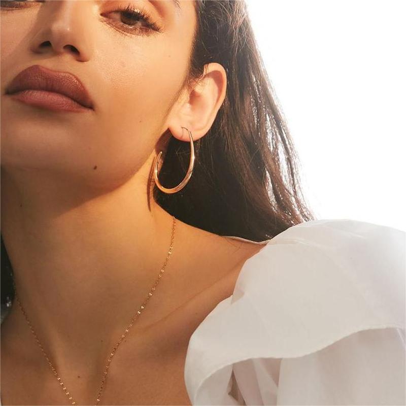 18k Gold Half Pack, Dripping Titanium Steel Earrings, Girls Earrings, Niche High-end Stainless Steel Earrings.