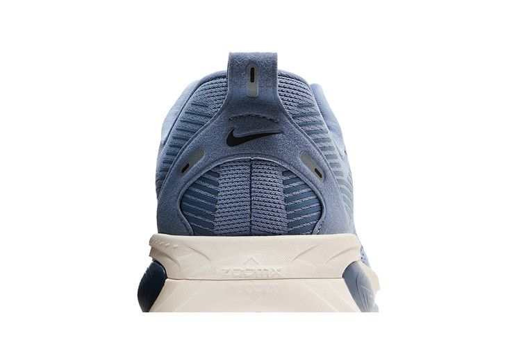 Nike Vomero 18 Пепельно-серый