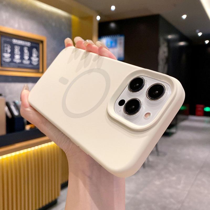 Магнитный чехол из жидкого силикона для iPhone 17 Pro Max, Полное покрытие, Защита от падений, Высококачественная защитная крышка для Apple 17.