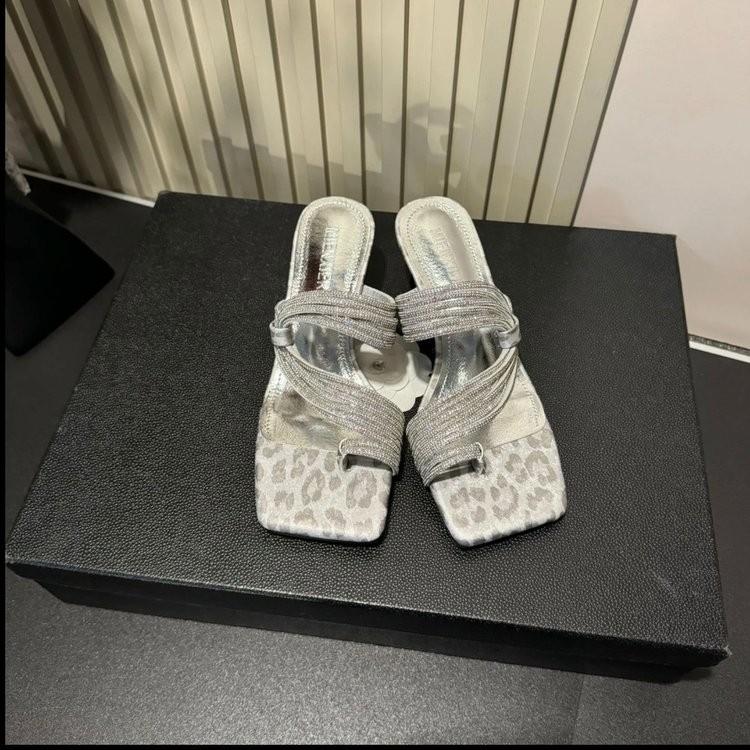 2025 Лето Леопард Узкий Ремешок Женские Шлепанцы Обувь Открытый Носок Женские Элегантные Платье Клинья Каблук Слайды