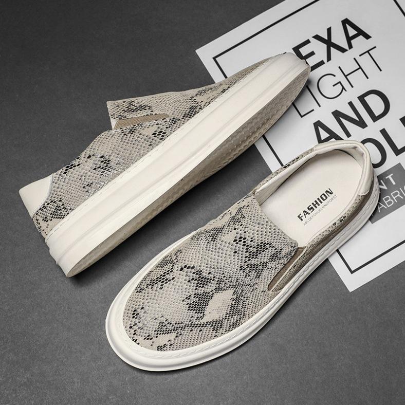 Мужская обувь европейской станции, высококлассные белые туфли, осень 2025, трендовая спортивная и повседневная мужская универсальная обувь на доске из коровьей кожи первого слоя