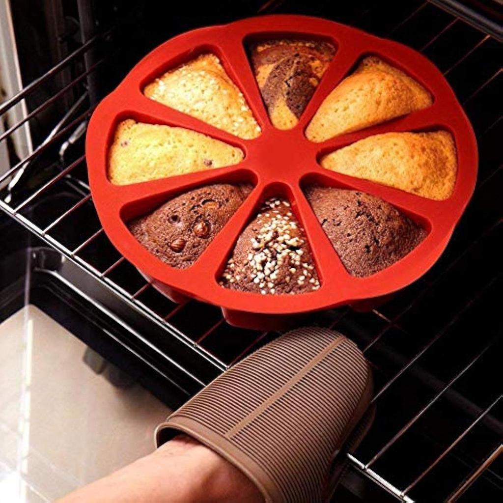 8-Cavity Triangle Scone Pan For Baking Cake, Bread, Meatloaf, Cornbread, Brownie, Muffin Silicone Cake Pan Non-Stick Molds