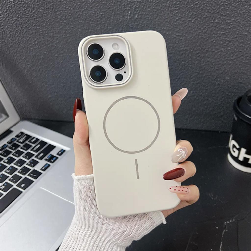 Magnetic Suction Soft PC Shell New Trendy Female Protective Cover Ins Style Couple Fashion Frosted Love Frosted Hard Shell