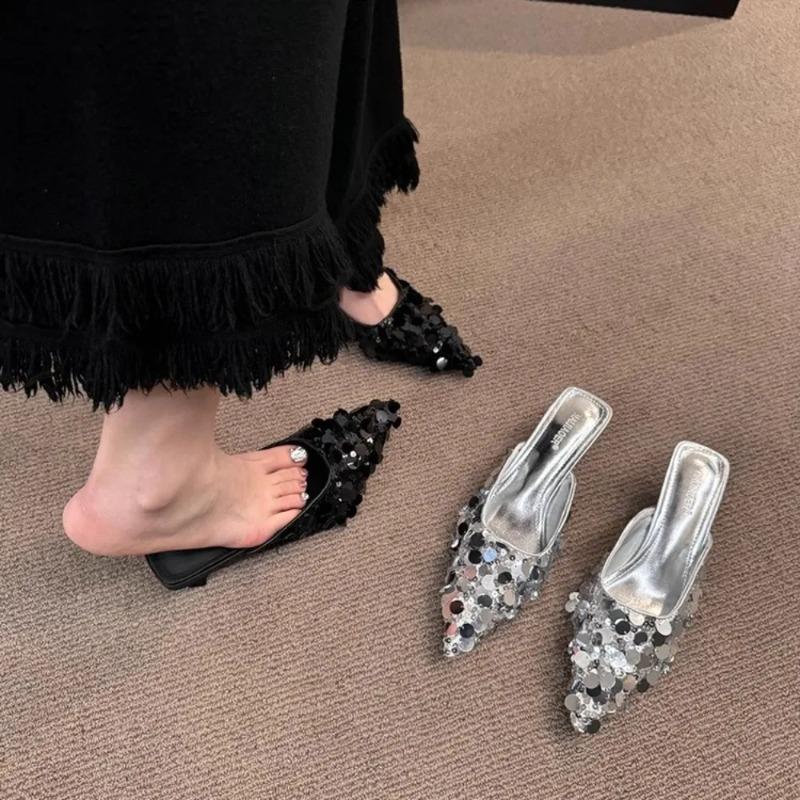 2024 Тонкий каблук Bling сексуальные женские тапочки мюли туфли платье вечерние сандалии летние шлепанцы повседневные дизайнерские роскошные серебристо-черные
