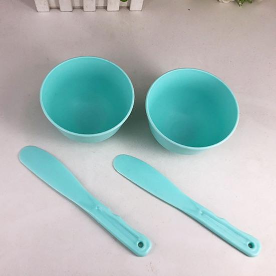 2Pcs Silicone Facial Mud Mixing Bowl with Sticks Women DIY Face Clay Stirring Bowl Professional Home Salon Beauty Skincare Mixing Tool Kit
