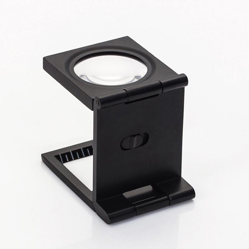9005B 10x LED Light All-Metal Folding Magnifier with Scale for Cloth Measurement