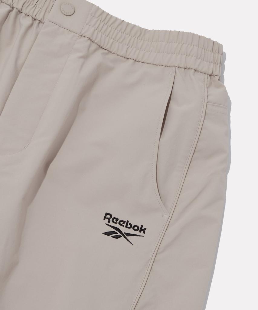 Reebok Брюки-карго с множеством карманов (W) - слоновая кость