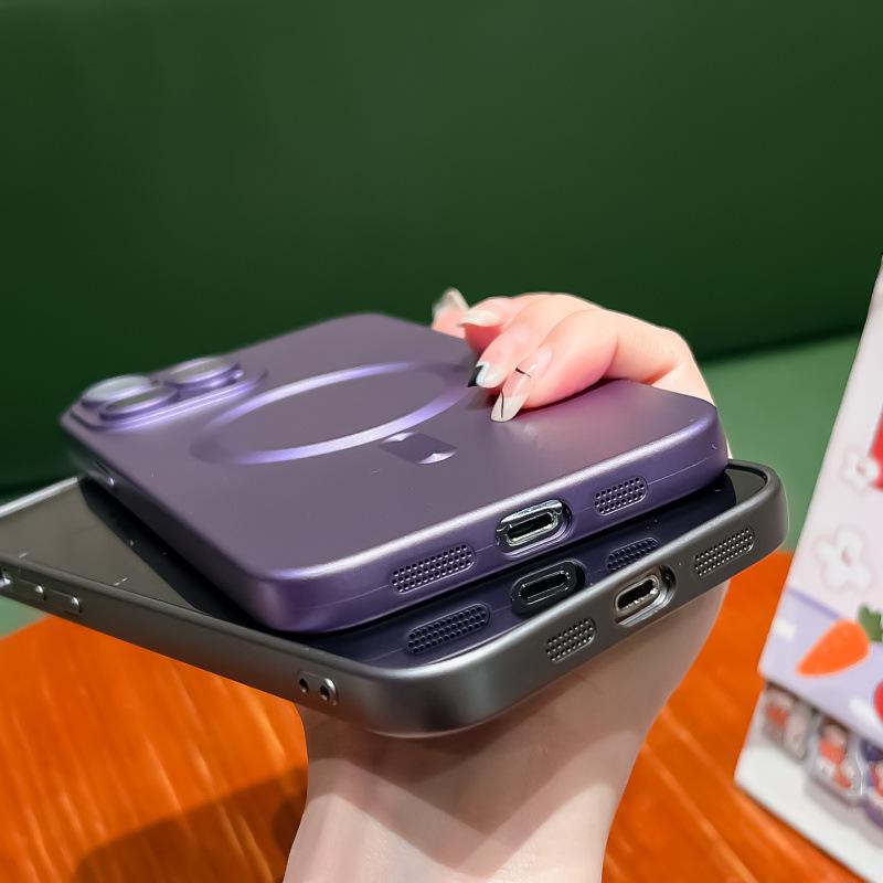 Магнитный чехол для iPhone 16 с металлической краской, полное покрытие, текстура CD, защита от падений для Apple 15, 14, 13, с защитной пленкой для камеры