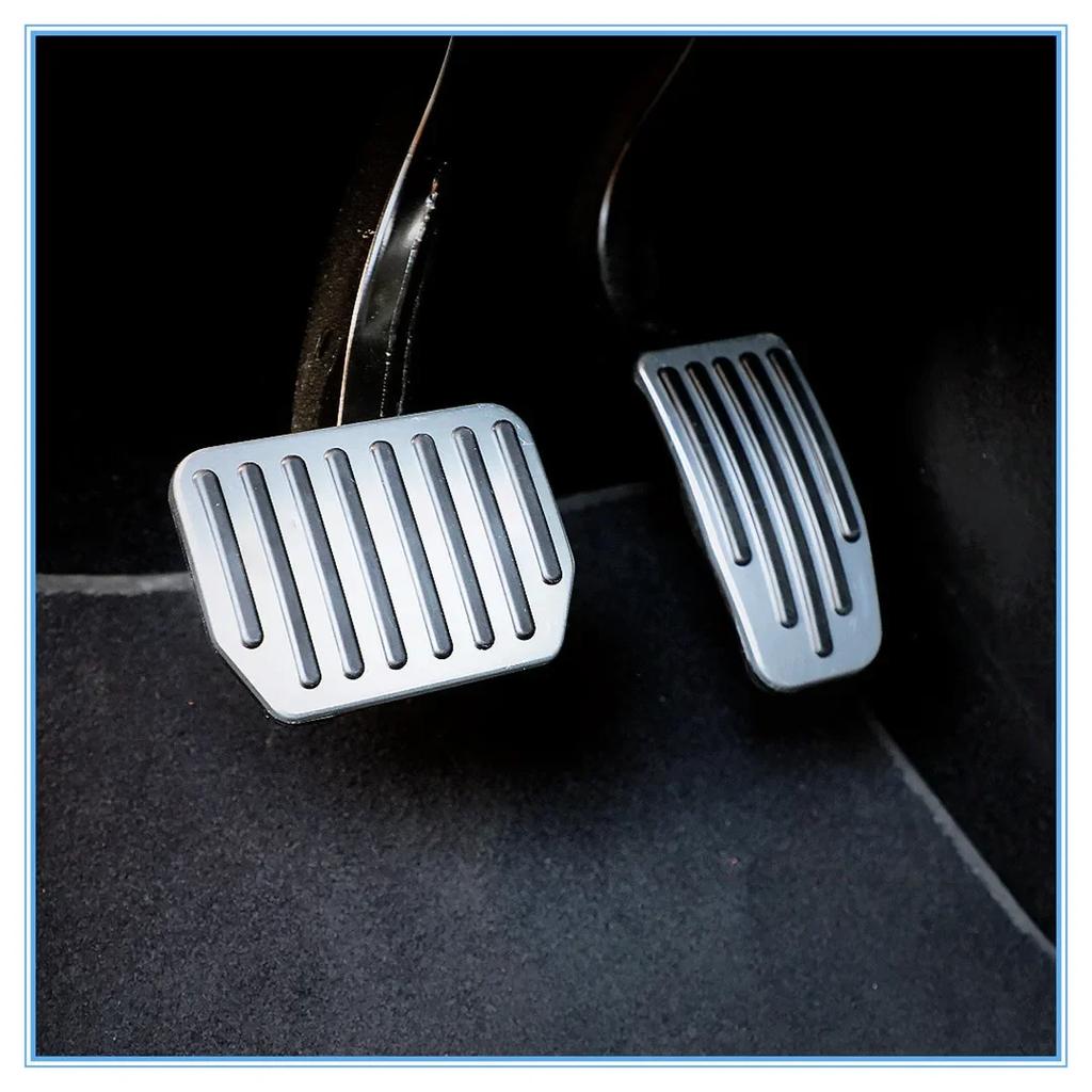 Car Foot Pedal Pads Covers For 2021-2023 Tesla Model 3 Y Aluminum Alloy + Rubber Anti-slip Accelerator Brake Rest Pedal