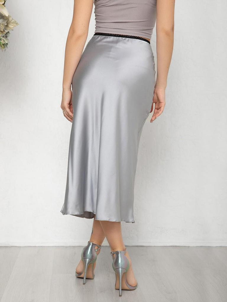 Шелковая юбка-колокол в бельевом стил ISSA Plus