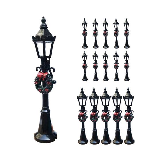 Мини Уличный Фонарь Ретро Миниатюрный Уличный Фонарь с Рождественским Венком Миниатюрная Модель Уличного Фонаря для Кукольного Особняка Миниатюрные Сцены DIY Микро-Ландшафт